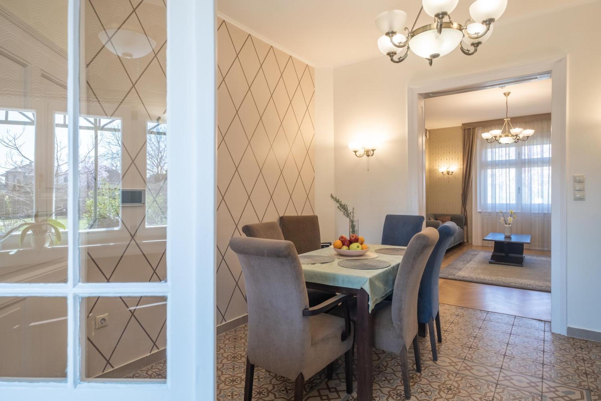 Giovanni'S Airport House Budapeşte Dış mekan fotoğraf