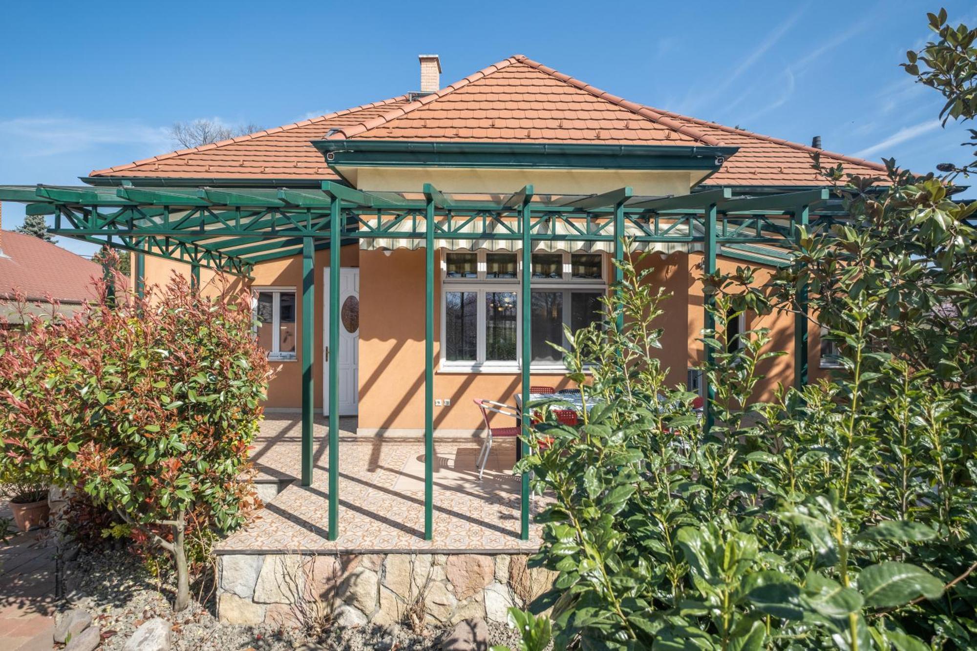 Giovanni'S Airport House Budapeşte Dış mekan fotoğraf